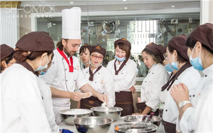 上海西点培训学校