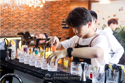 学调酒需要多少钱