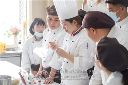 女生学什么技术好