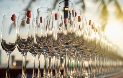 常见的西餐酒杯