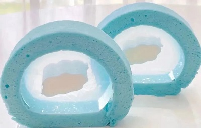 蓝天白云蛋糕卷