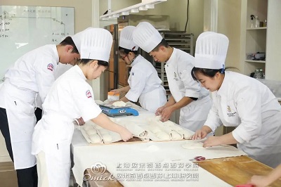烘焙西点专业培训学校